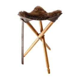 krzeslo-acropolis-z-siedziskiem-z-naturalnego-futra-bobra