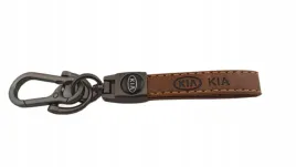 kia-brelok-breloczek-skora-brazowy