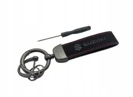 suzuki-brelok-breloczek-alcantara-skora-prezent