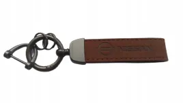 nissan-brelok-breloczek-skora-alcantara-brazowy