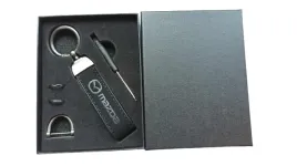 mazda-brelok-breloczek-skora-nowy-model-pudelko