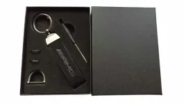 mercedes-amg-brelok-breloczek-skora-nowy-model-pudelko