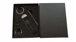 lexus-brelok-breloczek-skora-nowy-model-pudelko