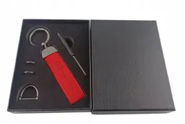 volvo-brelok-breloczek-alcantara-skora-czerwony-pudelko