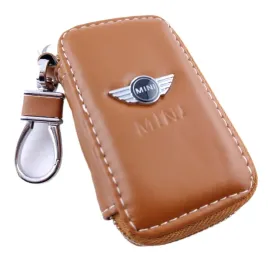 mini-etui-pokrowiec-skorzany-na-kluczyk-brazowy-elegancki