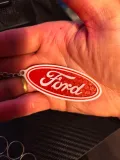 brelok-ford-czerwien-druk-3d-stan-nowy