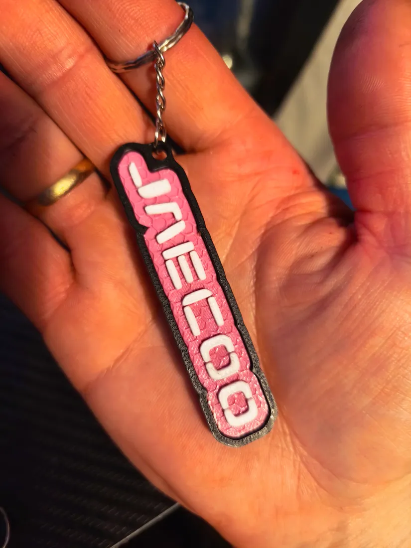 brelok-pink-jaecoo-druk-3d-stan-nowy