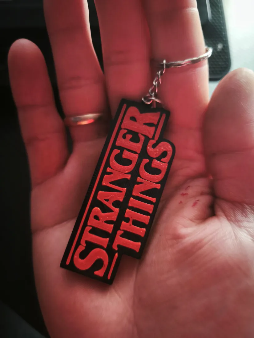 brelok-stranger-things-stan-nowy