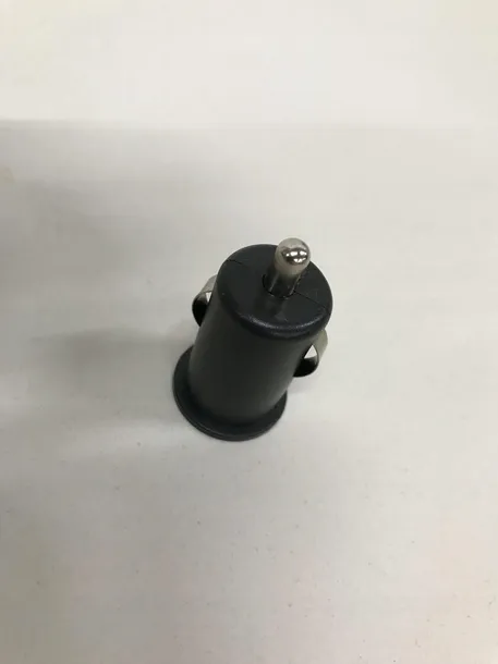 ladowarka-samochodowa-usb-otb-1000-ma-prad-wyjsciowy-1000-ma