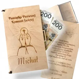 drewniana-kartka-na-komunie-pierwsza-komunia-swieta-pudelko