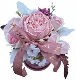 flower-box-kwiaty-mydlane-bukiet-na-prezent-piwonia-dzien-babci-walentynki