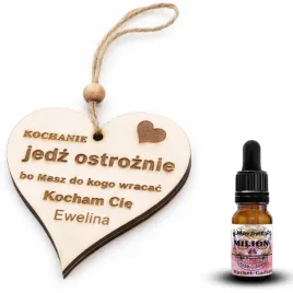 personalizowana-zawieszka-do-auta-serce-perfumy-milion-prezent-dla-kier