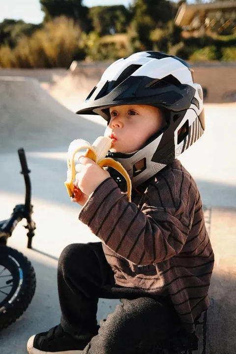 kask-dzieciecy-rockbros-odpinana-szczeka-2w1-niebieski-m-54-57cm-1002x