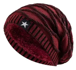 ciepla-czapka-zimowa-beanie-z-futerkiem