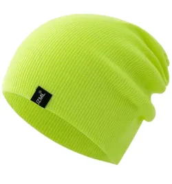 modna-czapka-zimowa-beanie