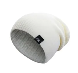 modna-bawelniana-czapka-zimowa-beanie-kremowa