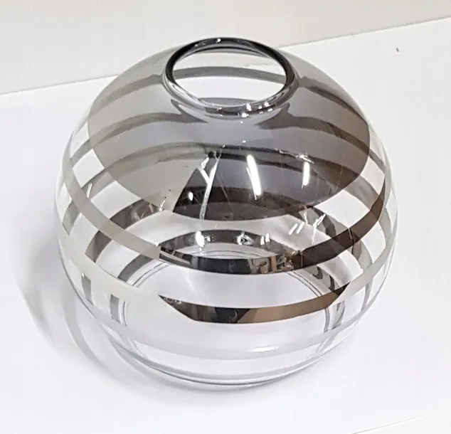 klosz-szklany-do-lamp-na-e27-kula-paski-chrom-material-wykonania-inny