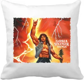 poduszka-stranger-things-dla-fana-serialu-z-dowolnym-napisem