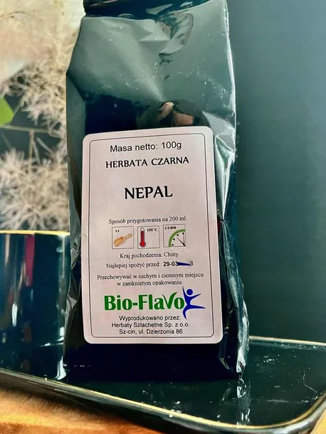 herbata-czarna-nepal-black-100g-flavo-stan-nowy-forma-lisciasta