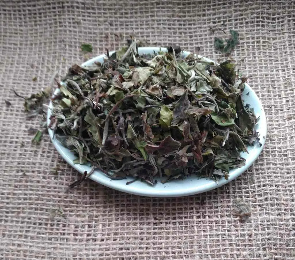 herbata-biala-pai-mu-tan-50g-flavo