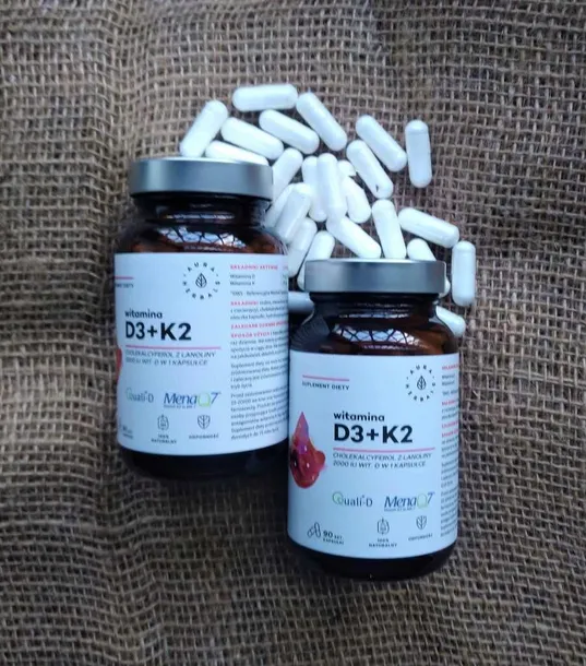 witamina-d3-2000-iu-k-90-kapsulek-aura-herbals-cechy-dodatkowe-bez-cukru-bezalkoholowy-czysty-bez-dodatkow