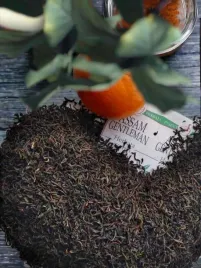 herbata-czarna-assam-gentleman-100g-flavo