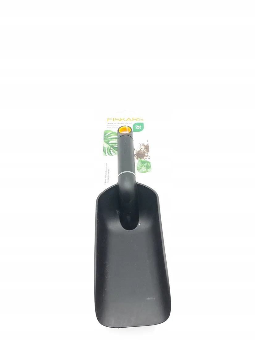 fiskars-lopatka-do-ziemi-1071303