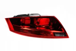 audi-magneti-marelli-715001029005-tylne-swiatla