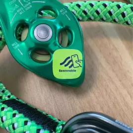 tag-nfc-scannable-squircle-on-metal-nfc-tag-1-szt