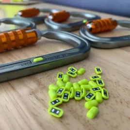 tag-nfc-scannable-carabiner-hardware-nfc-tag-gen2-1-szt