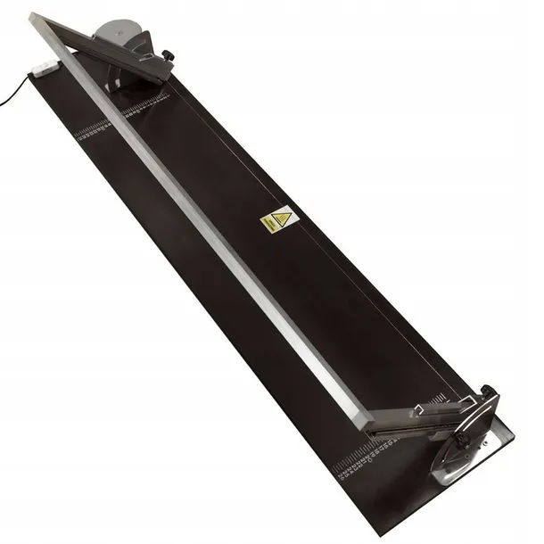 maszyna-gilotyna-do-styropianu-106-x-34-cm-marka-inny