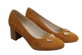 czolenka-jezzi-kamel-r-39