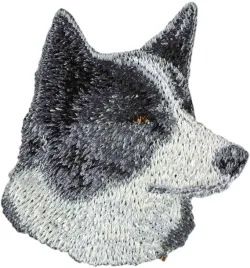 karelski-pies-na-niedzwiedzie-naszywka-w-ksztalcie-psa-haftowana-latka