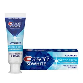 pasta-do-zebow-z-fluorem-mocno-mietowa-arctic-fresh-3d-white-crest-93-g
