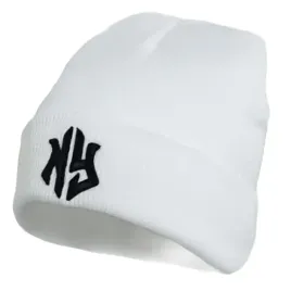 klasyczna-czapka-zimowa-beanie-z-mankietem