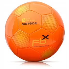 pilka-nozna-do-nogi-treningowa-dla-dzieci-juniorska-meteor-fbx-4