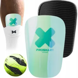 ochraniacze-pilkarskie-mini-male-przylegajace-lekkie-diamond-polysk