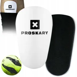 ochraniacze-pilkarskie-mini-male-przylegajace-lekkie-proskary