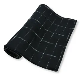 koc-polarowy-160x200-kratka-czarno-biala