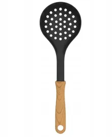 ernesto-lyzka-kuchenna-cedzakowa-z-uchwytem