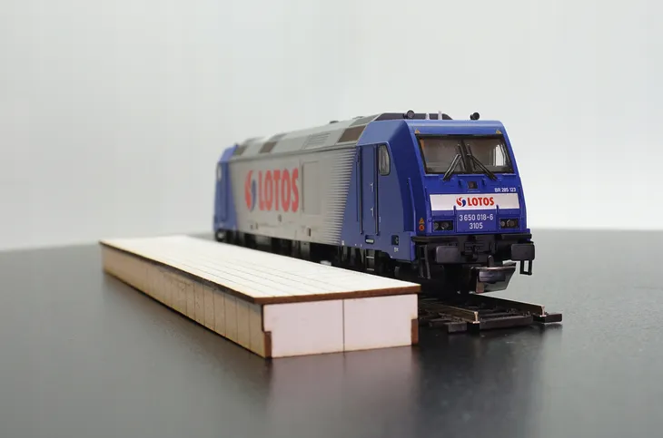 peron-wspolczesny-typ-p3-n-1-tor