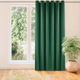 zaslona-vila-velvetowa-na-srebrnych-przelotkach-135x225-zielen-homede