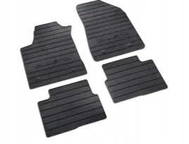 dywaniki-gumowe-z-logo-alfa-romeo-giulietta