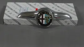 motylek-z-znaczkiem-przod-alfa-romeo-gt