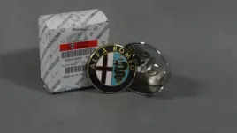 znaczek-emblemat-motylka-alfa-romeo-giulietta-2013-2016