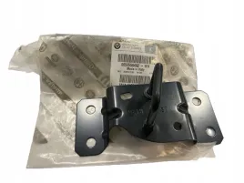 zaczep-prawy-zamka-maski-silnika-alfa-romeo-giulia