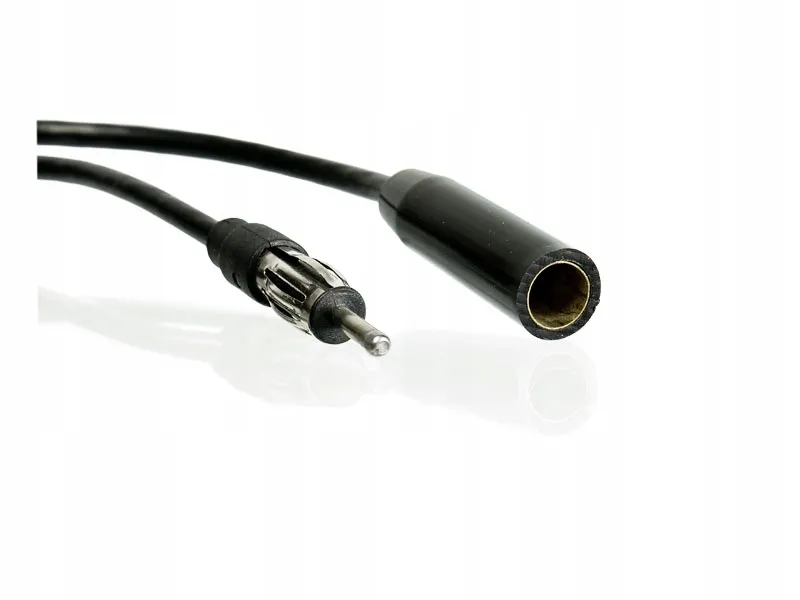 antena-samochodowa-r34-2024