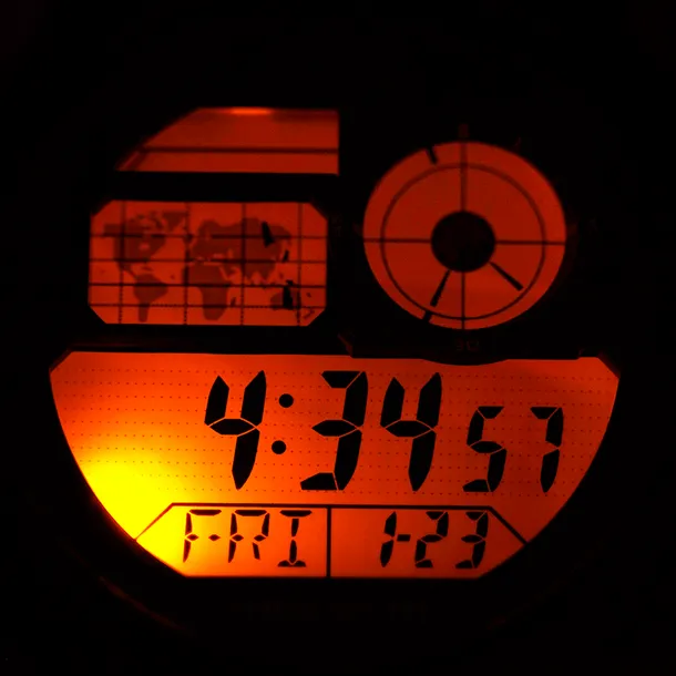 casio-zegarek-ae-1000w-5avef-rodzaj-cyfrowe