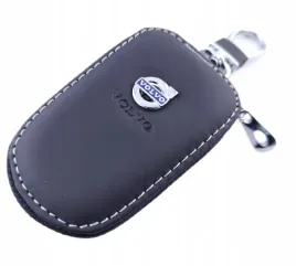 volvo-etui-pokrowiec-skorzany-na-kluczyk-czarny-elegancki
