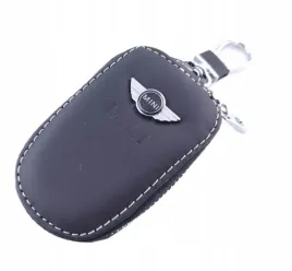 mini-etui-pokrowiec-skorzany-na-kluczyk-czarny-elegancki